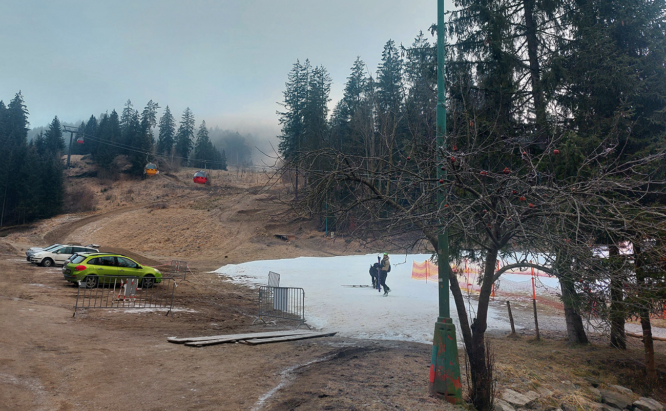 V Hrabove pri lanovke tragický pohľad. V_Hrabove_pri_lanovke_tragický_pohľad.